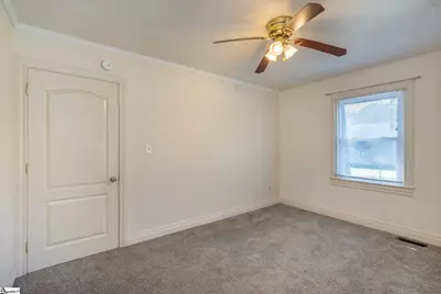 201 Blue Ridge Circle, Belton, SC 29627 - Photo 10