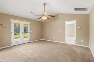 1 Hawkcrest Ct, Travelers Rest, SC 29690 - Photo 18