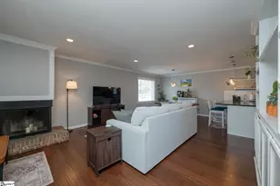 10 Meadowview Dr, Taylors, SC 29687 - Photo 8