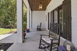 511 Oakdale Ln, Seneca, SC 29672 - Photo 4