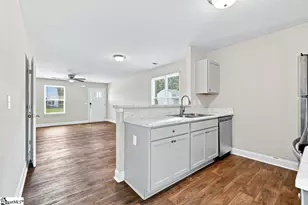 121 Rubin Ave, Anderson, SC 29624 - Photo 10