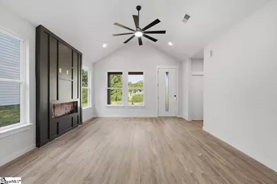 583 Bee Street, Spartanburg, SC 29301 - Photo 10