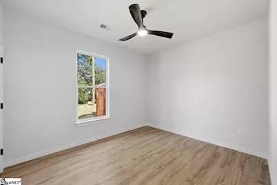 591 Bee Street, Spartanburg, SC 29301 - Photo 18