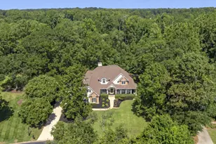 102 Powers Garden Rd, Simpsonville, SC 29681 - Photo 2