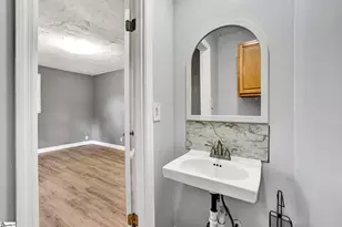 19 Stevenson Ln, Greenville, SC 29611 - Photo 14