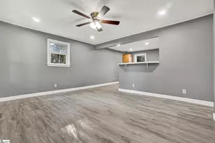 19 Stevenson Ln, Greenville, SC 29611 - Photo 6