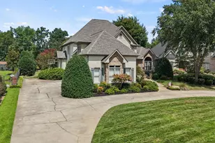 103 Norman Pl, Greenville, SC 29615 - Photo 2