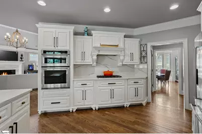 103 Norman Place, Greenville, SC 29615 - Photo 6