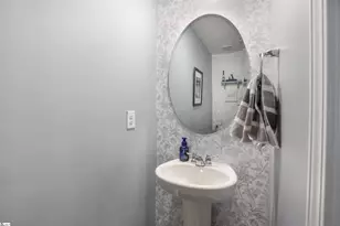 906 Ashwood Wy, Easley, SC 29640 - Photo 14