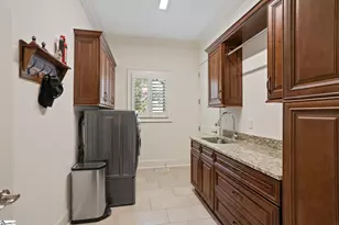 129 Gascony Dr, Greenville, SC 29609 - Photo 40