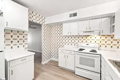 925 Cleveland Street #Unit 124, Greenville, SC 29601 - Photo 18