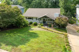 220 Cammer Ave, Greenville, SC 29605 - Photo 4