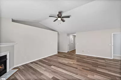 200 McConnell Road, Taylors, SC 29687 - Photo 8