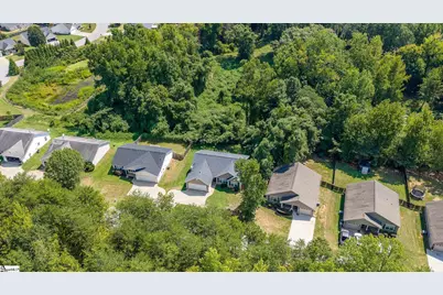 200 McConnell Road, Taylors, SC 29687 - Photo 32