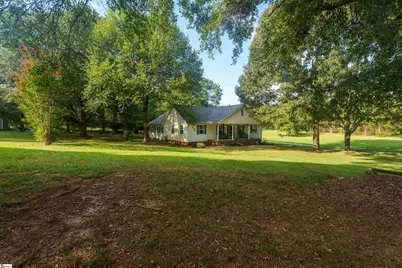 646 Gum Springs Road, Taylors, SC 29688 - Photo 4
