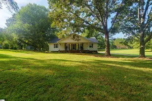646 Gum Springs Rd, Taylors, SC 29688 - Photo 2