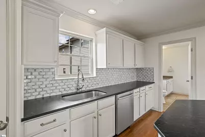 202 S Memminger Street, Greenville, SC 29601 - Photo 8