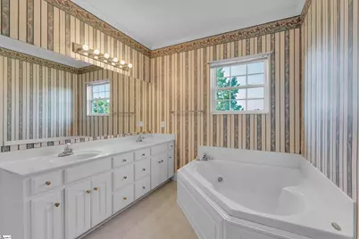 293 Berry Road, Boiling Springs, SC 29316 - Photo 14