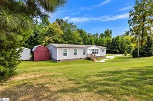 200 Eva Plaza, Easley, SC 29640 - Photo 2