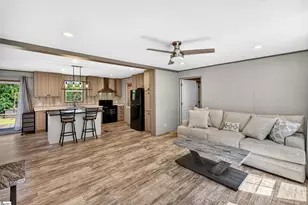 316 Oak Grove Rd, Landrum, SC 29356 - Photo 6