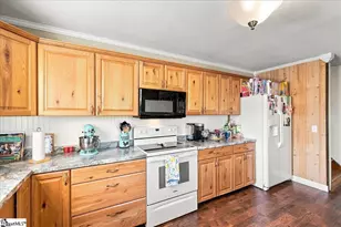 1051 Ezell Rd, Chesnee, SC 29323 - Photo 10
