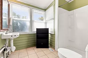 339 W Main St, Easley, SC 29640 - Photo 20