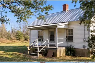 233 Cater St, Belton, SC 29627 - Photo 4