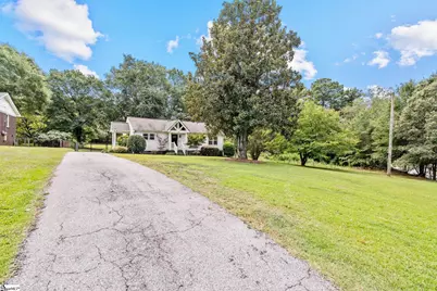 119 Prosperity Avenue, Greenville, SC 29605 - Photo 4
