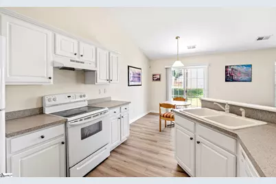 100 Becket Court, Greenville, SC 29605 - Photo 10