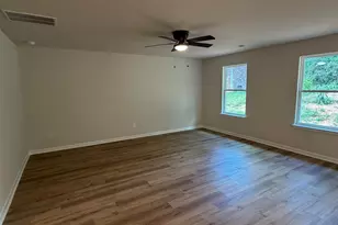 113 Barwood Cir, Greenville, SC 29611 - Photo 4