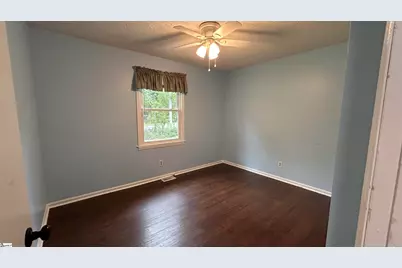 4110 E Croft Circle, Spartanburg, SC 29302 - Photo 10