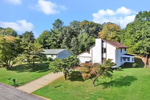 1105 Charter Oak Dr, Taylors, SC 29687 - Photo 1
