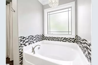 200 Hunters Woods Drive, Simpsonville, SC 29680 - Photo 28