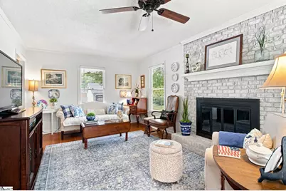 206 Angie Drive, Taylors, SC 29687 - Photo 2