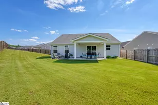 1038 Hunter Grn Ln, Spartanburg, SC 29302 - Photo 2