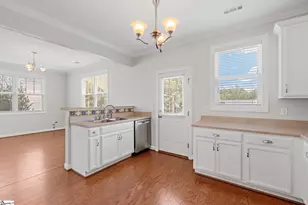 17 Casey St, Greenville, SC 29601 - Photo 12
