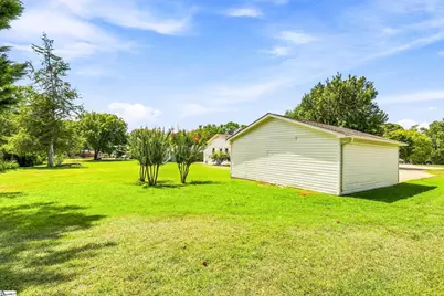 401 Wemberly Lane, Simpsonville, SC 29681 - Photo 28