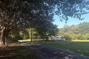 347A Shelton Rd, Travelers Rest, SC 29690 - Photo 2