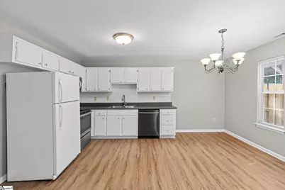 100 Mosspoint Drive, Greenville, SC 29617 - Photo 14
