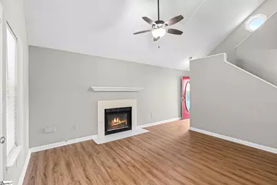 100 Mosspoint Drive, Greenville, SC 29617 - Photo 6