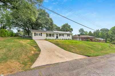 103 Longwood Drive, Taylors, SC 29687 - Photo 2