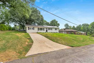 103 Longwood Dr, Taylors, SC 29687 - Photo 2