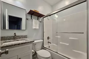 1109 Gordon St Ext, Greenville, SC 29611 - Photo 16