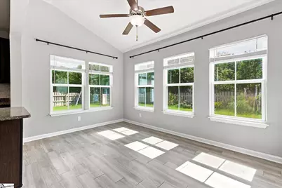 425 Sandusky Lane, Simpsonville, SC 29680 - Photo 10