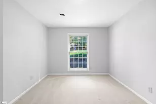 209 E Kenilworth Dr, Greenville, SC 29615 - Photo 26