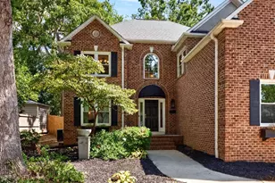 5 Grape Vine Ct, Greenville, SC 29607 - Photo 2