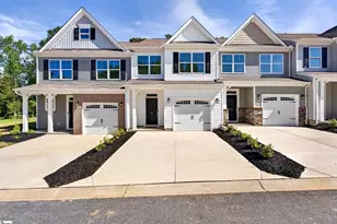 56 Fair Vlg Ln, Simpsonville, SC 29680 - Photo 2