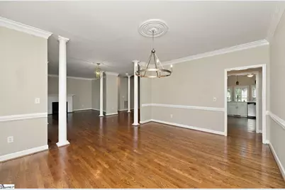 305 Beckworth Drive, Taylors, SC 29687 - Photo 8