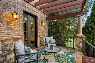 401 Chancery Ln, Simpsonville, SC 29681 - Photo 8