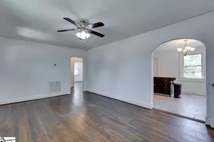 905 Reid School Rd, Taylors, SC 29687 - Photo 8